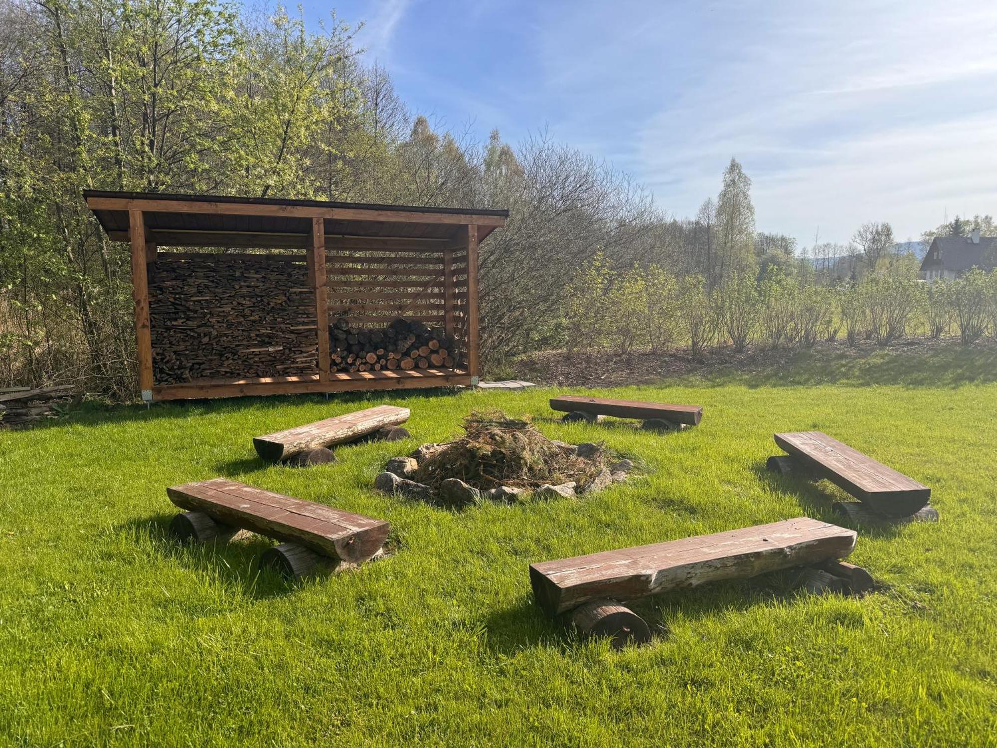 Penzion Terezka Kraliky Luaran gambar