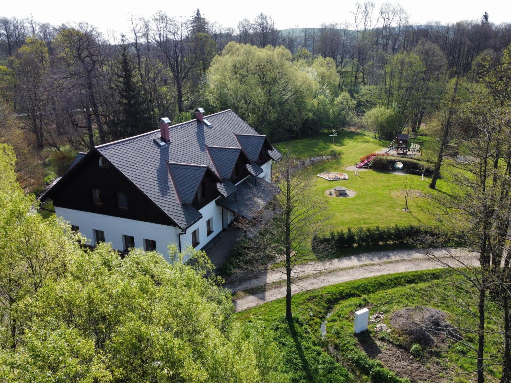 Penzion Terezka Kraliky Luaran gambar